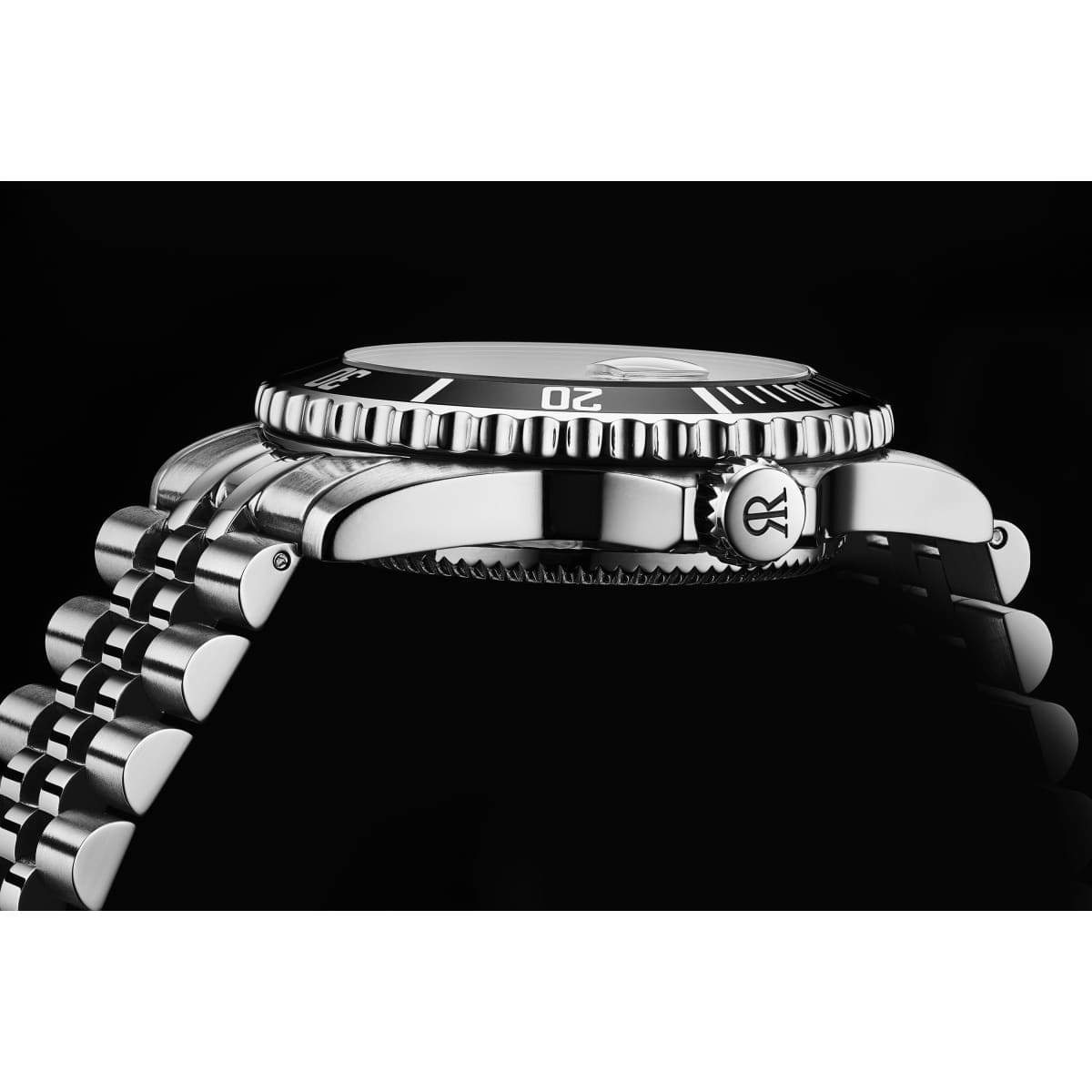 Revue Thommen Men's 'Diver' Blue Dial Stainless Steel Bracelet Automatic Watch 17571.2223